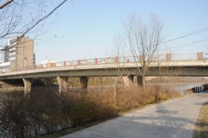 Dingjia 토토 홍보 Crossing Bridge